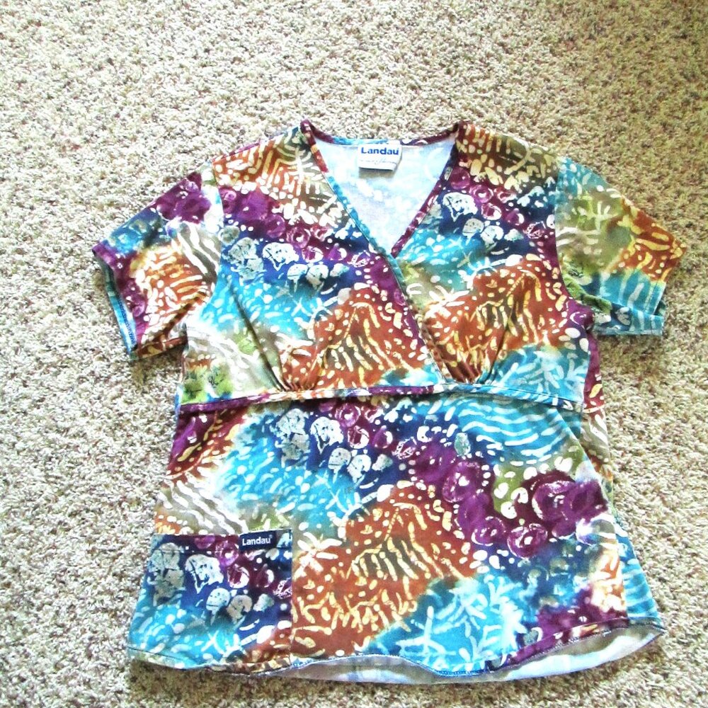 Small Uniform Scrub Top RN Medical